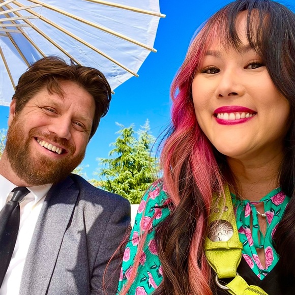 LITTLEABOUTALOT🩷 I’m Live 🔥 $3 CLEARANCE Jewelry & Accessories 🤩 - Picture 3 of 12